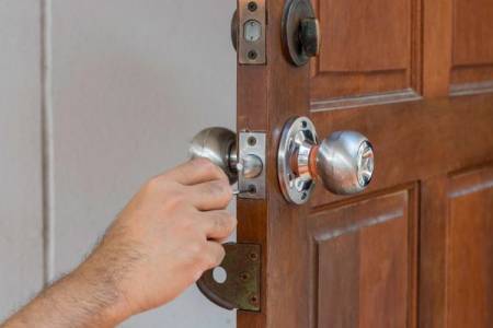 Drzwi stalowe - bezpieczeństwo i styl w jednym rozwiązaniu